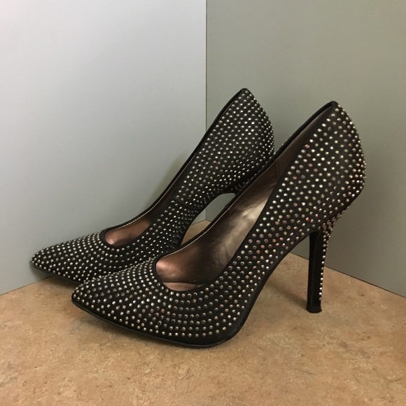 MARIPE Shoes - 🆕GORGEOUS STUDDED 4 1/4 INCH HEELS TO LOVE